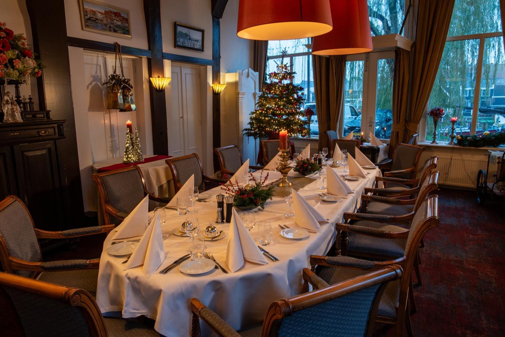 Port Cleve Hotel